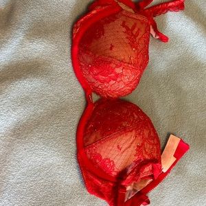 Victoria secret lace red bra with silver small sequence